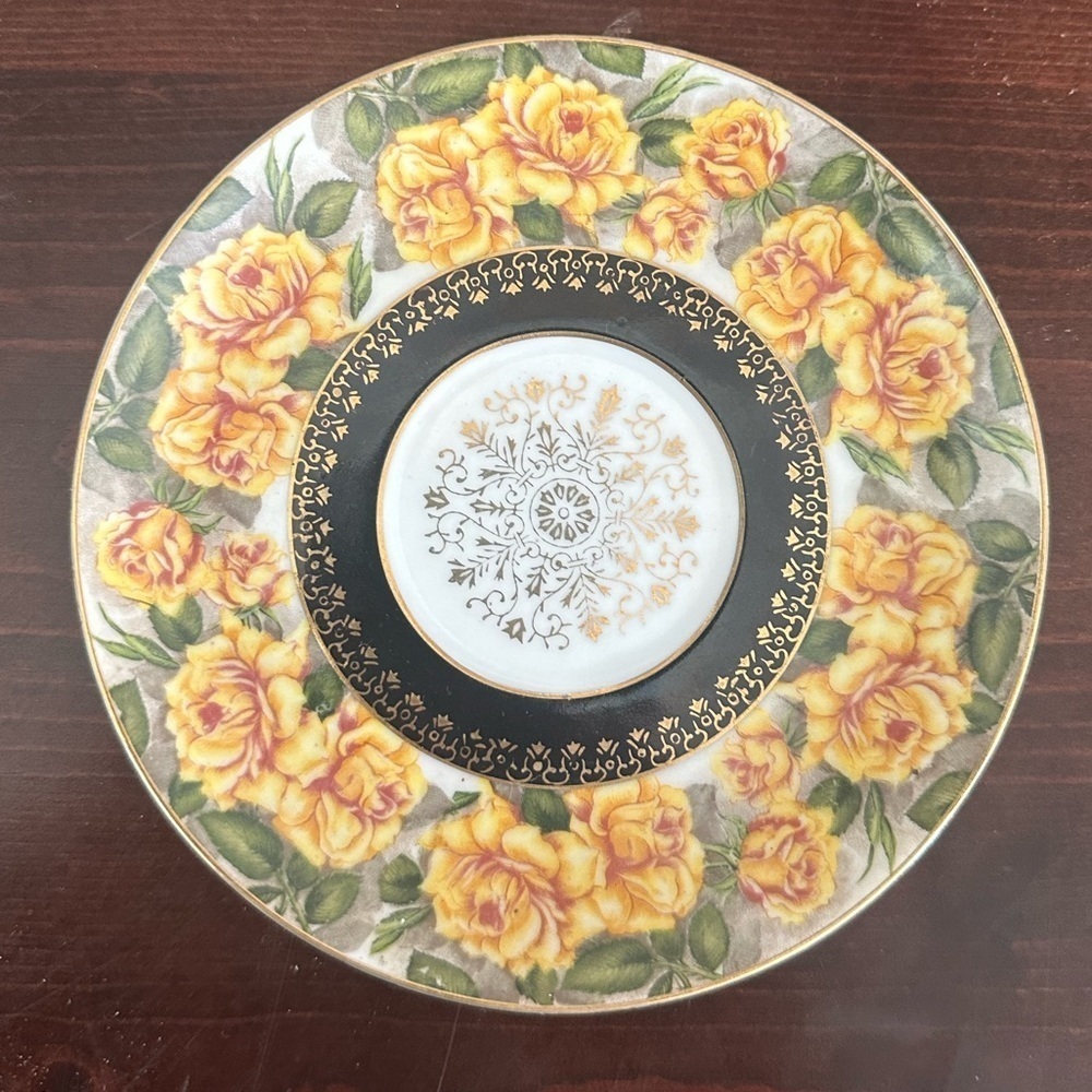 Japanese vintage saucer